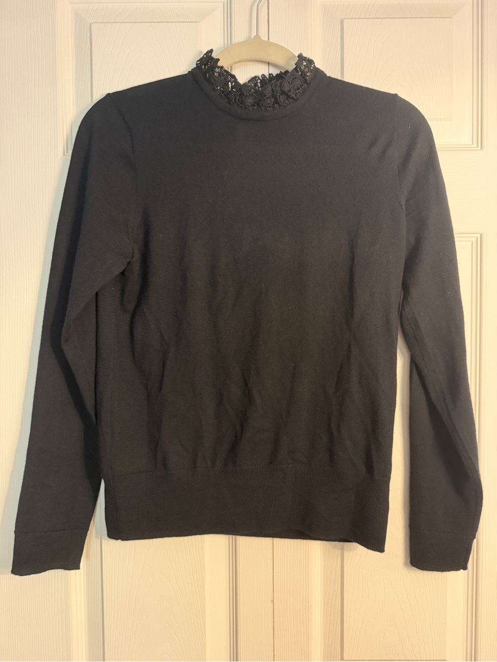 J Crew Top Tippi Lace Collar Merino Wool Sweater In black Size small